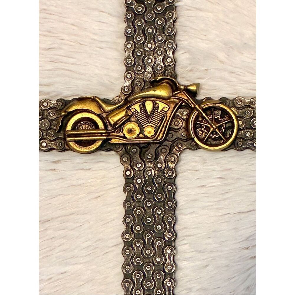 NWOT Montana West 18” Western Rustic Motorcycle Biker Chain 3-D Wall Cross - Picture 3 of 8